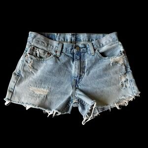 Levis 511 Light Wash Distressed Cut Off Denim Shorts Blue W28 Distressed